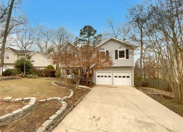 Property at 832 Overlook Trl, Canton, GA 30115, 3 beds, 2 baths