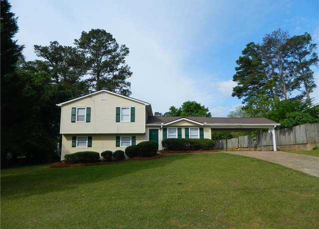 Property at 820 Emerald Forest Cir, Lawrenceville, GA 30044, 3 beds, 3 baths