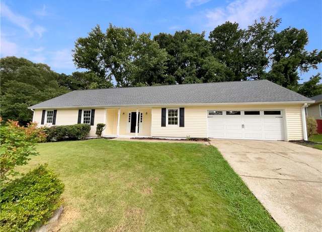 Property at 670 Spring Forest Dr, Lawrenceville, GA 30043, 3 beds, 2 baths