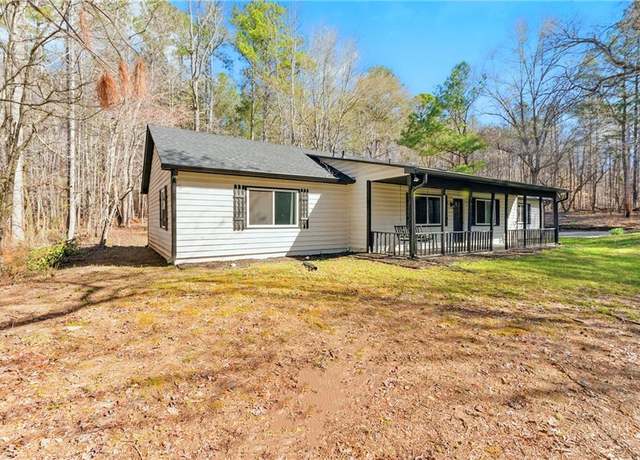 Property at 5785 Woodruff Rd, Chattahoochee Hills, GA 30213, 3 beds, 2 baths