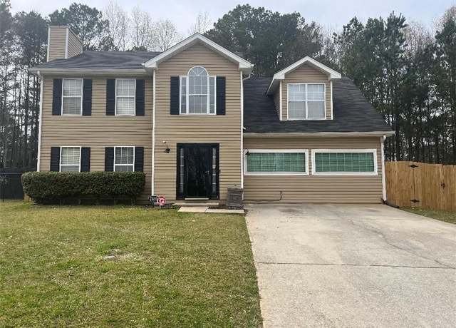 Property at 2469 Briar Knoll Rd, Lithonia, GA 30058, 4 beds, 2.5 baths