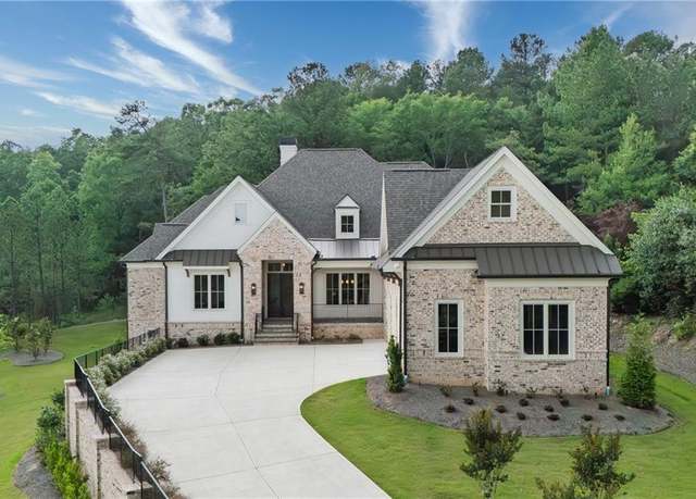 Property at 11 Brownson Ct, Acworth, GA 30101, 5 beds, 5.5 baths