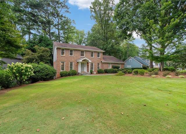 Property at 4175 Oak Crest Dr, Tucker, GA 30084, 5 beds, 4 baths