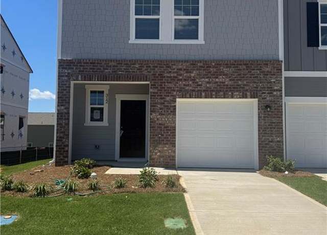 Property at 312 Naples Way, Locust Grove, GA 30248, 3 beds, 2.5 baths
