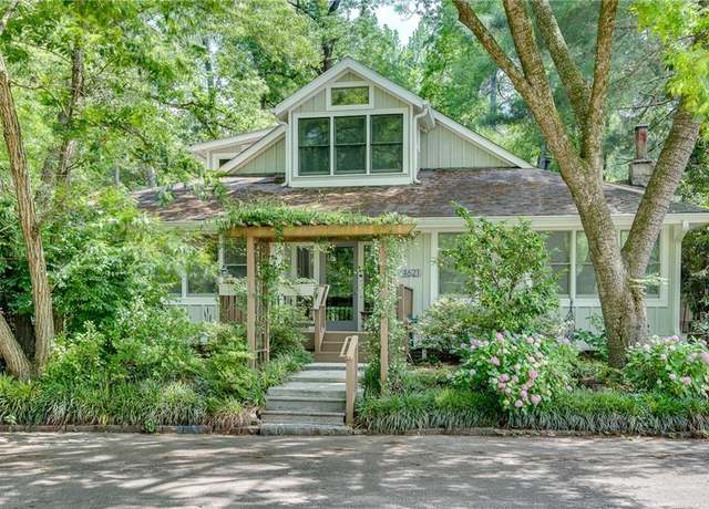 Property at 4621 Lakeshore Dr, Pine Lake, GA 30072, 4 beds, 3.5 baths