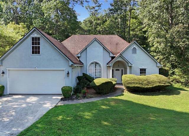 Property at 3213 Stonemill Dr, Jonesboro, GA 30236, 4 beds, 2 baths