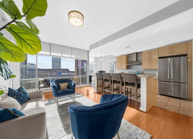 Property at 250 Park Ave W #701, Atlanta, GA 30313, 2 beds, 2 baths