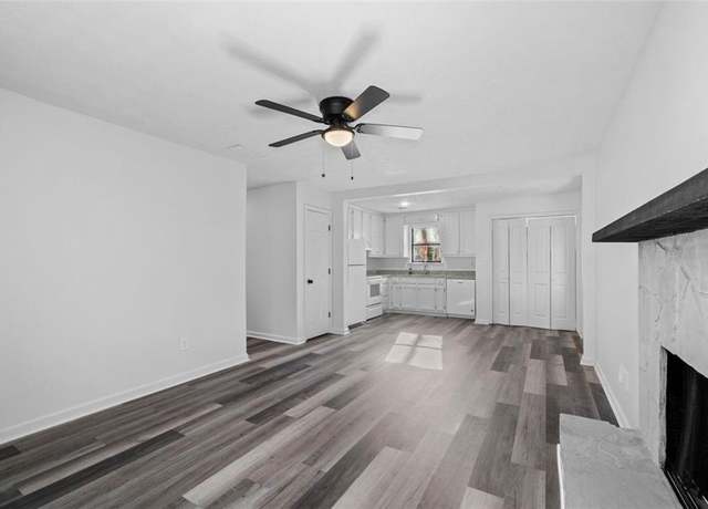 Property at 2571 Hamill Dr, Buford, GA 30519, 3 beds, 2 baths