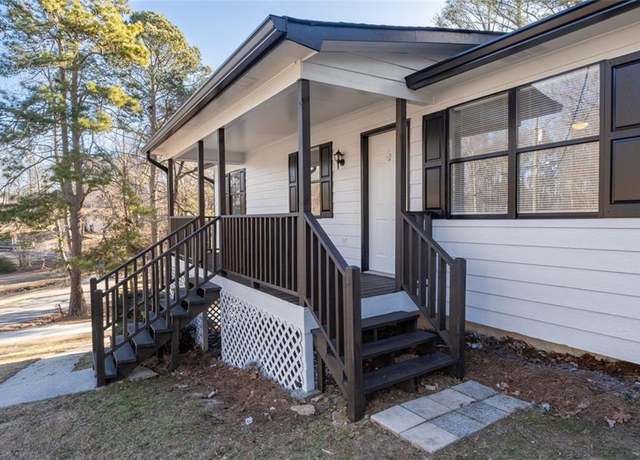 Property at 2571 Hamill Dr, Buford, GA 30519, 3 beds, 2 baths