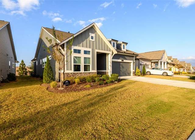 Property at 6821 Bungalow Rd, Flowery Branch, GA 30542, 2 beds, 2 baths