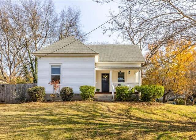 Property at 2943 Layton Ave NW, Atlanta, GA 30318, 1 bed, 1 bath