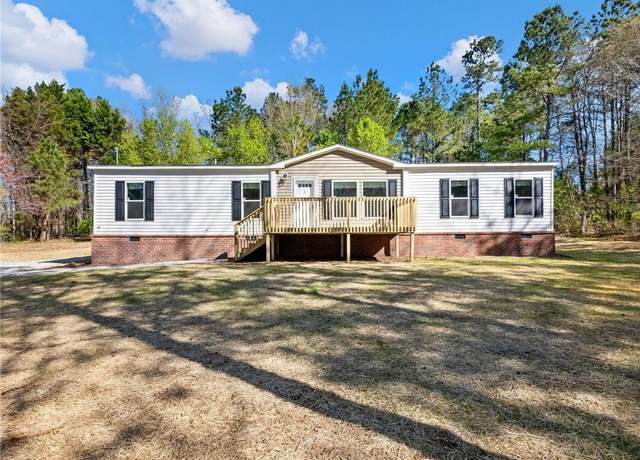 Property at 180 Jims Ln, Nicholson, GA 30565, 3 beds, 2 baths