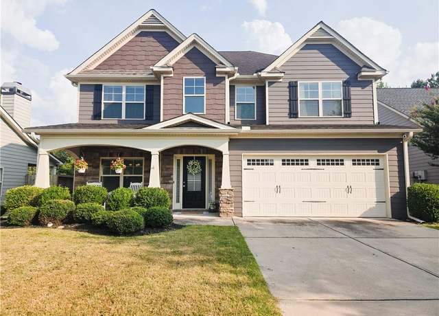 Property at 180 Brooks Village Dr, Pendergrass, GA 30567, 4 beds, 3 baths