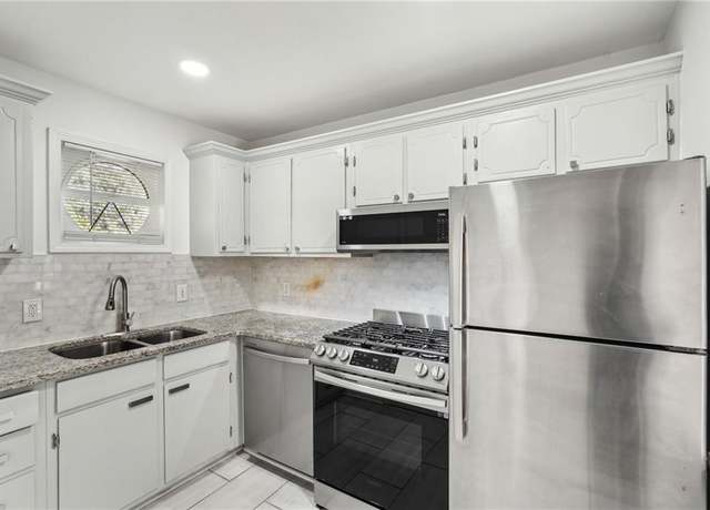 Property at 5400 Roswell Rd Unit C3, Atlanta, GA 30342, 1 bed, 1 bath