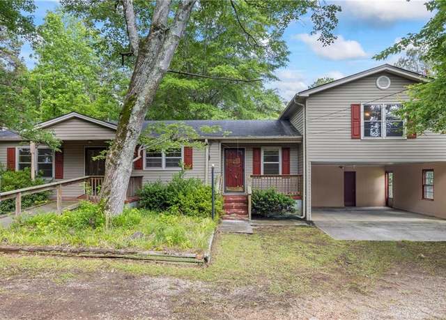 Property at 1004 Homer Rd, Commerce, GA 30529, 3 beds, 2 baths