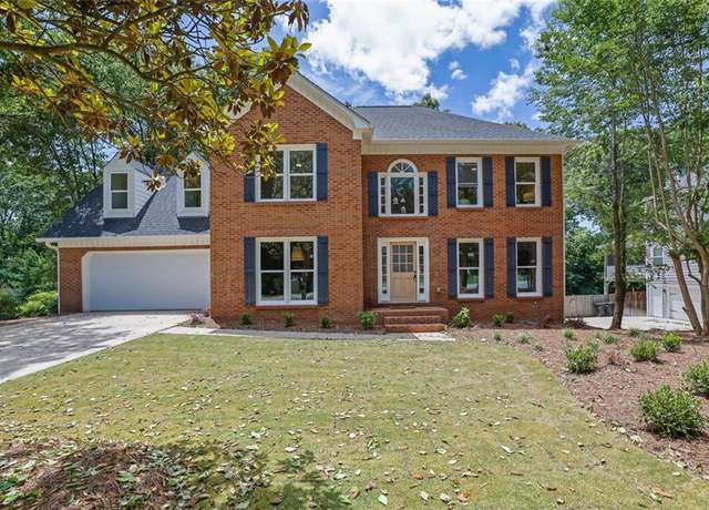Property at 4999 Willow Creek Dr, Woodstock, GA 30188, 5 beds, 3.5 baths