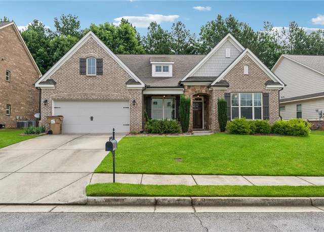 Property at 430 La Perla Dr, Sugar Hill, GA 30518, 4 beds, 4 baths