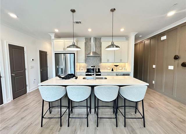 Property at 536 Sawnee Village Blvd Unit D66, Cumming, GA 30040, 3 beds, 3.5 baths