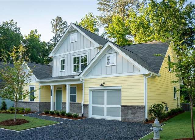 Property at 3846 Cottage Cir, Clarkston, GA 30021, 4 beds, 2.5 baths