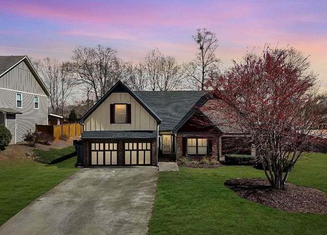 Property at 102 Wooded Glen Ln, Carrollton, GA 30117, 3 beds, 2 baths