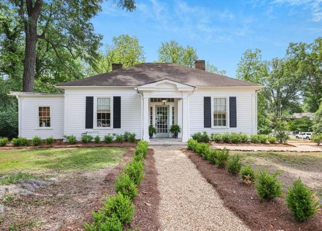 Property at 95 Whitlock Ave SW, Marietta, GA 30064, 3 beds, 3 baths