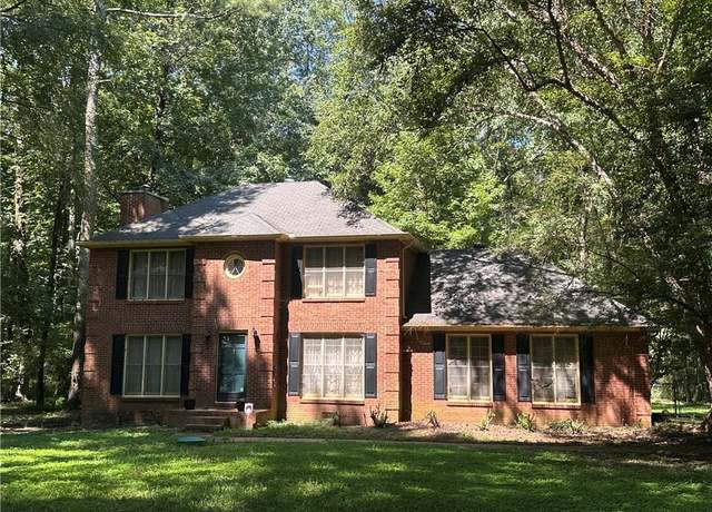 Property at 55 Spivey Chase Ln Ln, Jonesboro, GA 30236, 3 beds, 2.5 baths