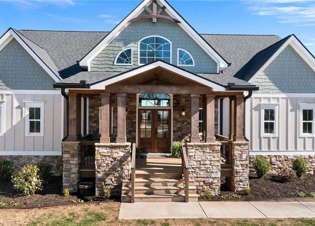 Property at 1204 Springdale Rd, Rockmart, GA 30153, 3 beds, 4.5 baths