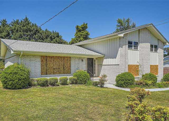 Property at 6125 Dunbritan Ln, Atlanta, GA 30349, 3 beds, 2.5 baths