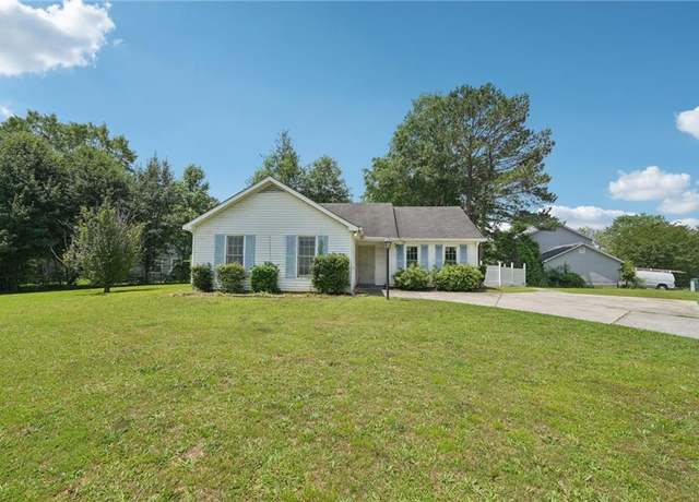 Property at 742 Redland Dr, Jonesboro, GA 30238, 4 beds, 2 baths