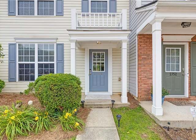 Property at 2754 Terrell Trace Dr, Marietta, GA 30067, 3 beds, 2.5 baths