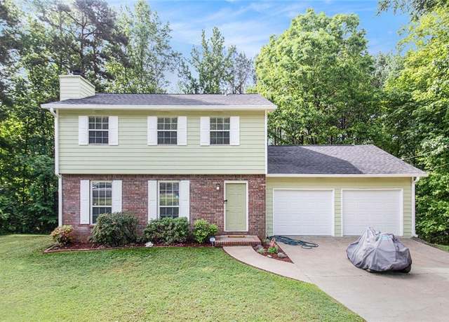 Property at 2722 Spring Side Ct, Douglasville, GA 30135, 3 beds, 2.5 baths