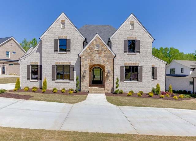 Property at 2112 Covered Bridge Dr, Braselton, GA 30517, 5 beds, 5.5 baths