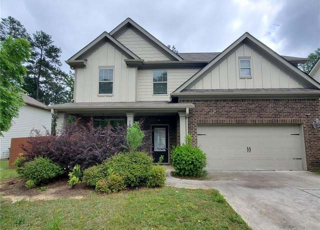 Property at 2289 Overlook Ave, Lithonia, GA 30058, 4 beds, 2.5 baths