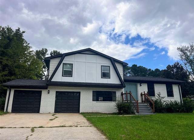 Property at 3862 Northstrand Dr, Decatur, GA 30035, 4 beds, 2.5 baths