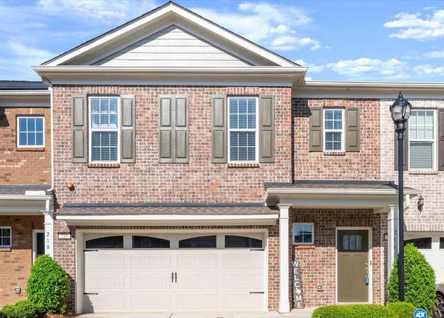 Property at 216 Ellis Ln, Woodstock, GA 30189, 3 beds, 2.5 baths