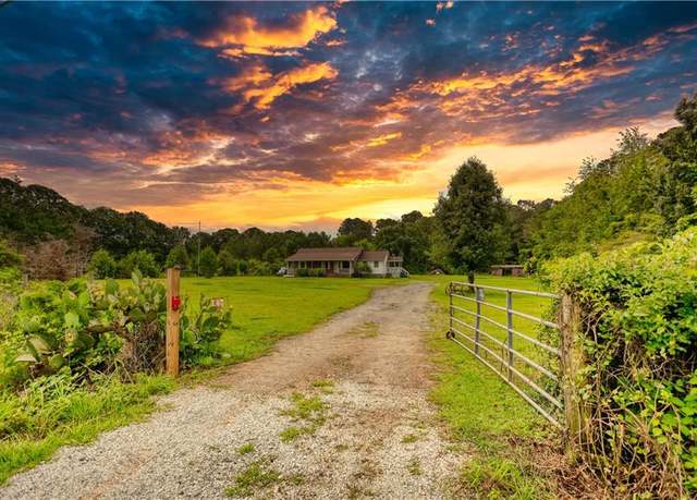 Property at 1277 Bethany Rd, Covington, GA 30016, 4 beds, 2.5 baths