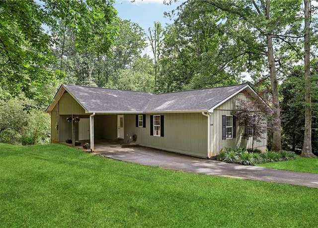 Property at 3068 Summer Lake Dr, Gainesville, GA 30506, 2 beds, 2 baths