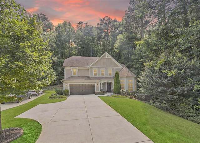 Property at 2740 Creekside Manor Dr, Powder Springs, GA 30127, 4 beds, 2.5 baths