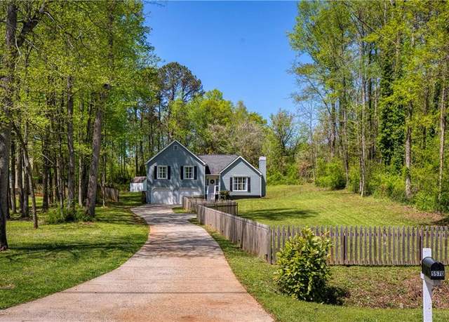 Property at 5570 Rolling Oaks Dr, Cumming, GA 30040, 4 beds, 2 baths