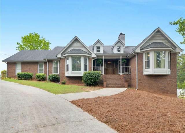 Property at 8117 Spivey Rd, Jonesboro, GA 30236, 4 beds, 3 baths