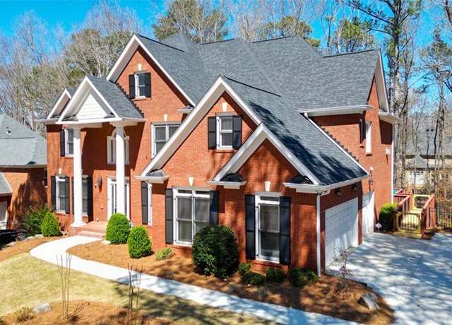 Property at 1105 River Laurel Dr, Suwanee, GA 30024, 7 beds, 5.5 baths