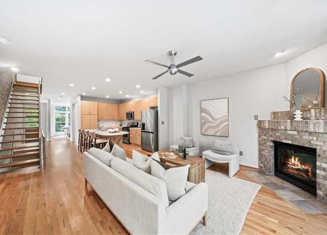 Property at 1344 Fernwood Cir NE, Brookhaven, GA 30319, 2 beds, 3 baths