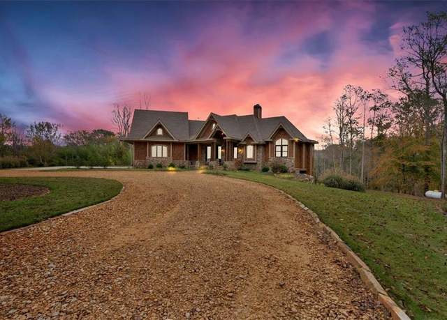 Property at 1507 Williams Rd, Dallas, GA 30132, 3 beds, 2.5 baths