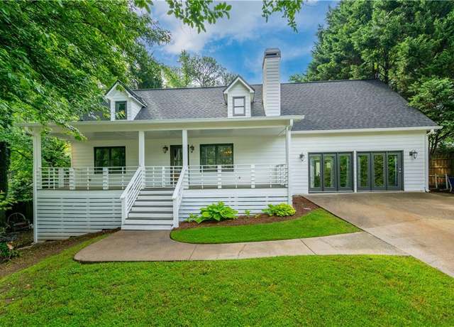 Property at 1007 Natalie Ln SE, Smyrna, GA 30082, 4 beds, 3.5 baths