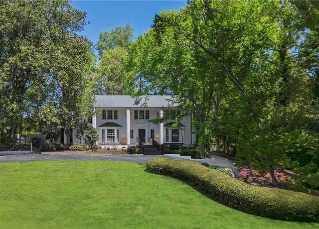 Property at 1011 W Paces Ferry Rd NW, Atlanta, GA 30327, 4 beds, 4.5 baths