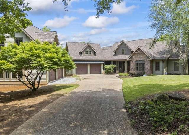 Property at 318 & Edgewater Trl, Toccoa, GA 30577, 5 beds, 5 baths