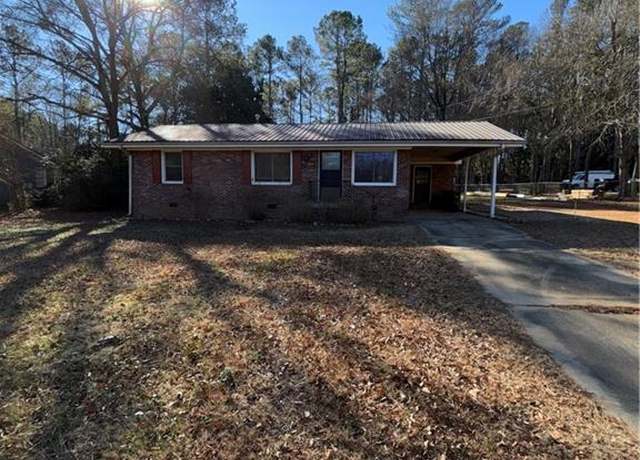 Property at 116 E Wade St, Oxford, GA 30054, 3 beds, 1 bath