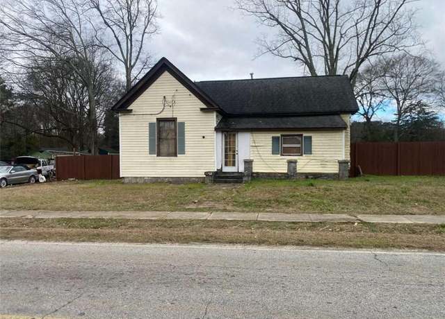 Property at 7163 Swift St, Lithonia, GA 30058, 2 beds, 1 bath