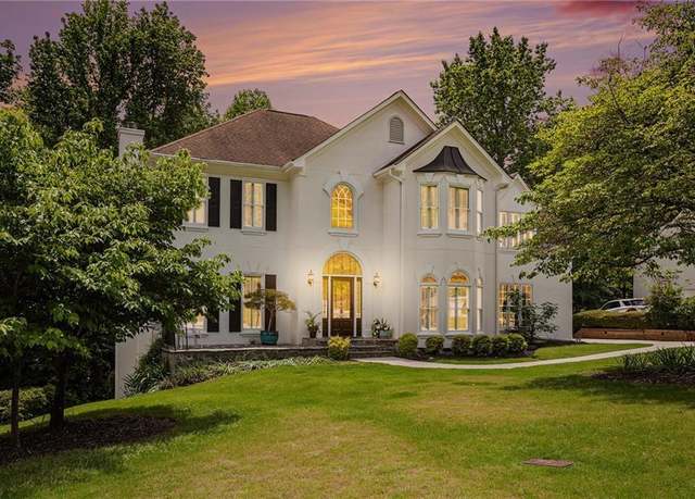 Property at 3845 Winters Hill Dr, Atlanta, GA 30360, 4 beds, 4.5 baths