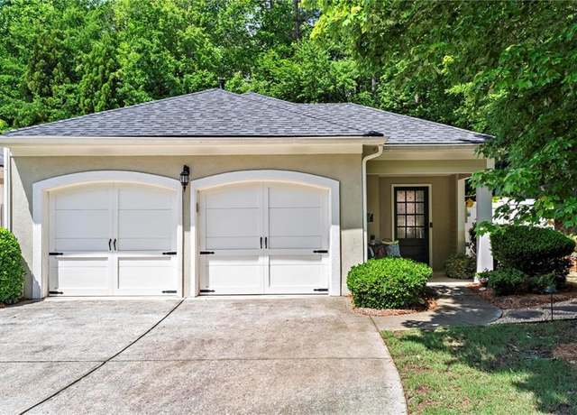 Property at 4068 Cottage Oaks Dr, Acworth, GA 30101, 2 beds, 2 baths